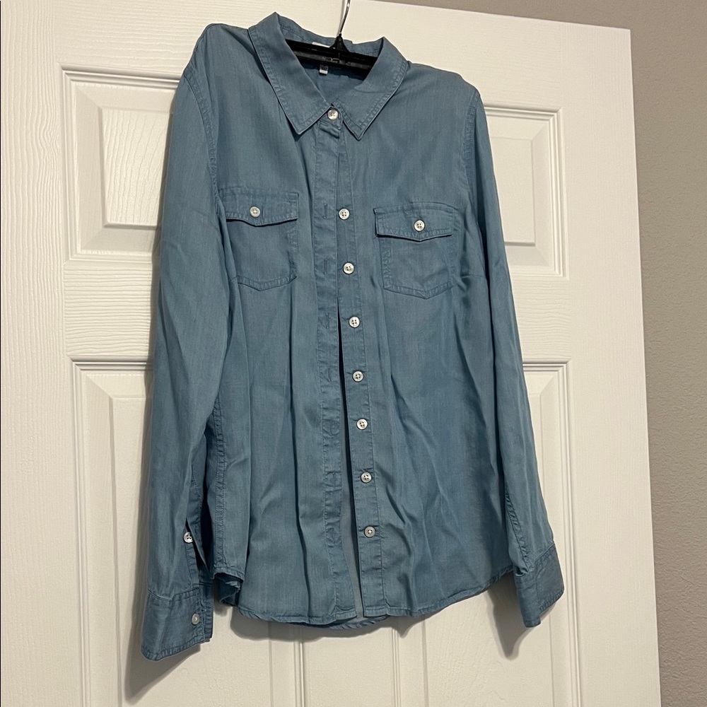 Crown & Ivy Blue Button-Up Shirt